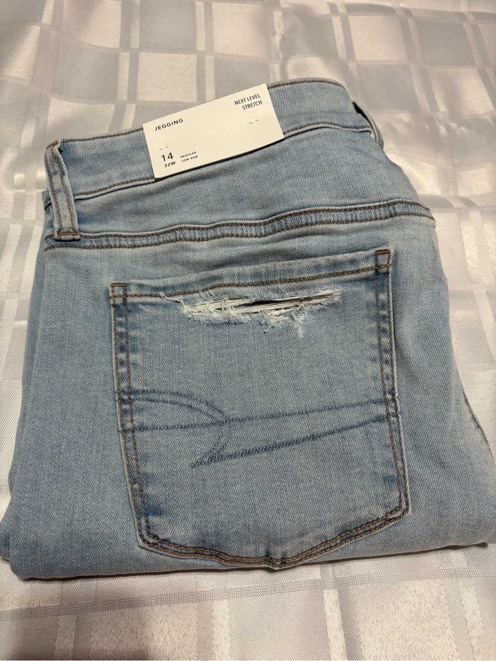 American Eagle Light Wash Women’s Jegging Jeans - Size 14